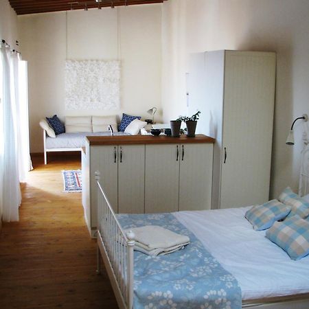 Dolphin Guest House And Studios توشني المظهر الخارجي الصورة