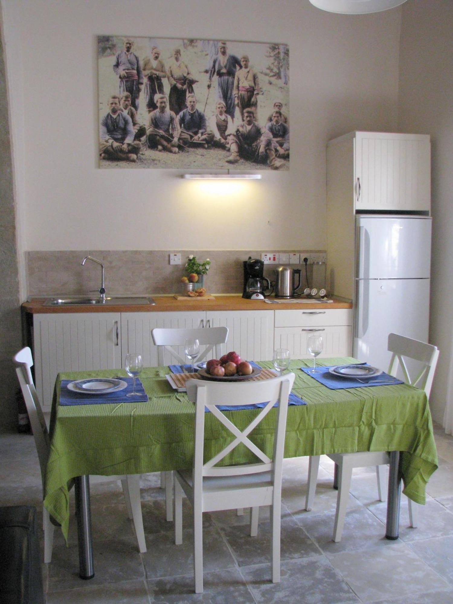 Dolphin Guest House And Studios توشني الغرفة الصورة